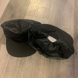 2 vintage blank black caps